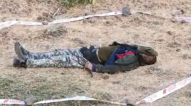 मुलताई में सनसनी: नाले में मिला छिंदवाड़ा 8वीं बटालियन के जवान का शव, पत्थर से सिर कुचलकर की गई निर्मम हत्या मुलताई में सनसनी: नाले में मिला छिंदवाड़ा 8वीं बटालियन के जवान का शव, पत्थर से सिर कुचलकर की गई निर्मम हत्या